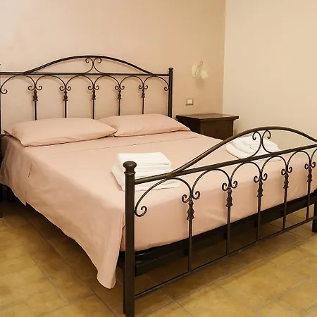 Donnastella Farm stay *