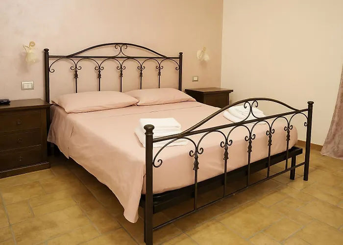 Donnastella 农家乐 *